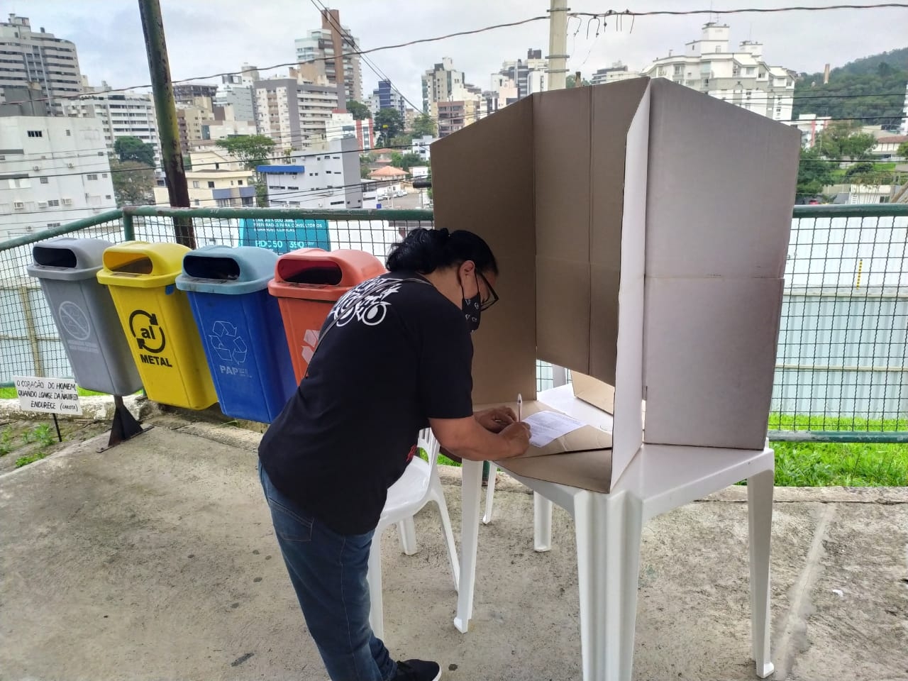Eleição da nova direção do Sindisaúde segue hoje, 09 de dezembro na Região de Criciúma e Vale do Araranguá. Mais de 3 mil sócios participam do pleito
